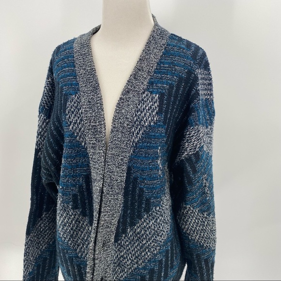 Nuovo Cardigan Sweater - Picture 3 of 4